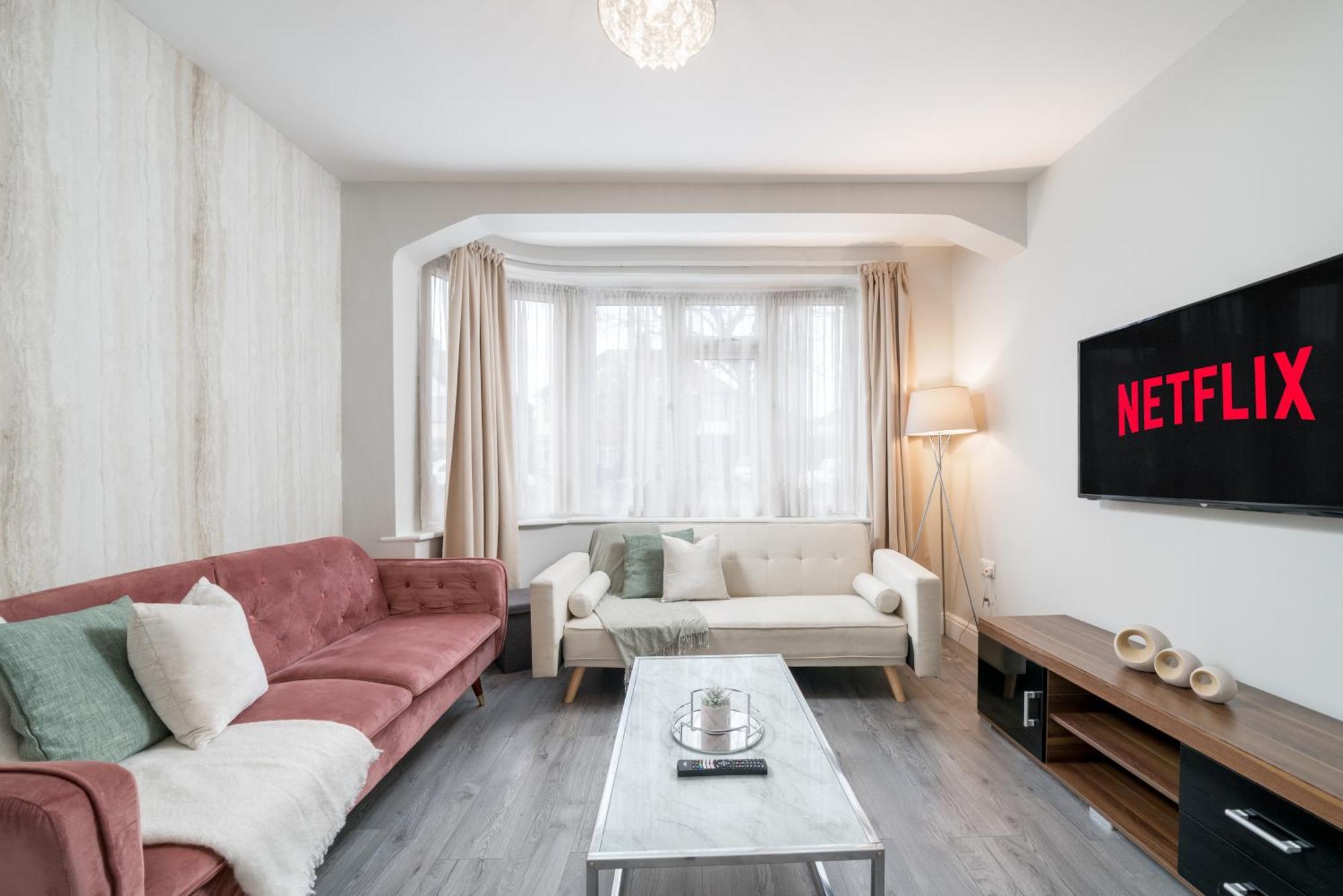 ハーロウLux 3Bed Near Wembley With Parking By Oceana Group - Sleeps 8アパートメント エクステリア 写真